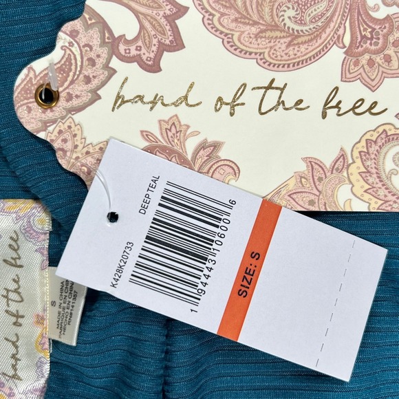 Band of the Free Avril Teal Mock Neck Crop Top Ribbed Tie Back Long Sleeve Small - Picture 5 of 9